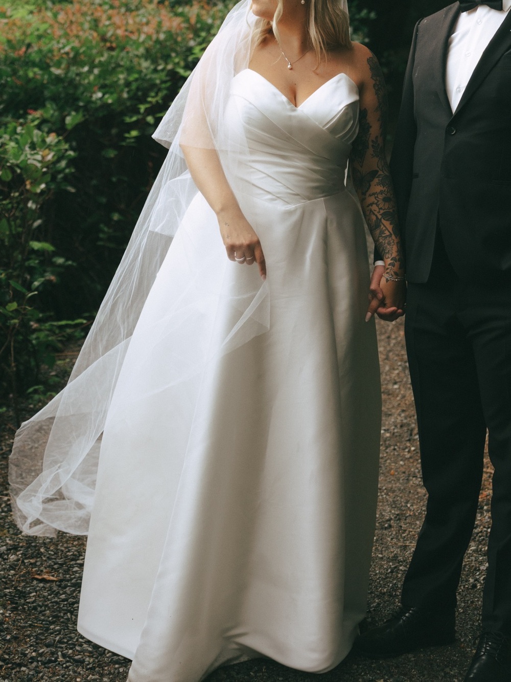 Stella York Size18 Style 8191 Strapless Wedding Dress